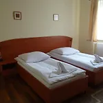 Restauracja Kinga 3*