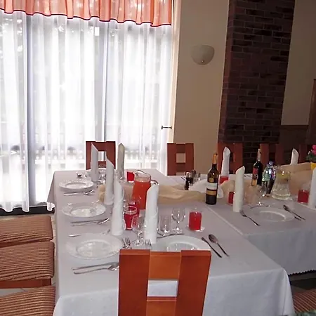 ホテル Restauracja Kinga