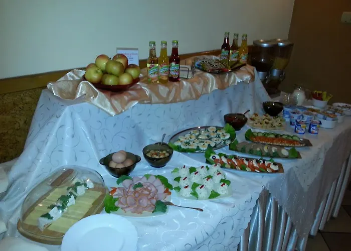 Hotel Restauracja Kinga 3*