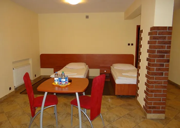 Restauracja Kinga 3* كاتوفيتسه