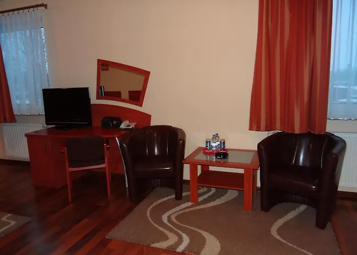 فندق Restauracja Kinga كاتوفيتسه