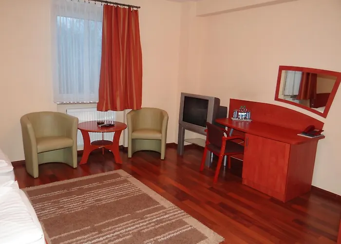 호텔 Restauracja Kinga